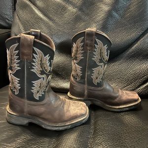 Ariat boots little kids size 11